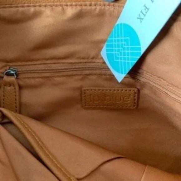 🆕 LP BLUE LINEA PELLE Finn Buckle Detail Tote - Picture 3 of 4